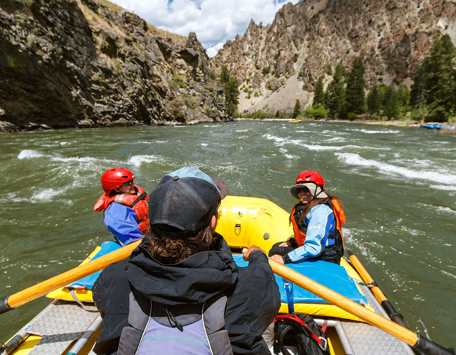 rafting middle fork salmon river idaho h2